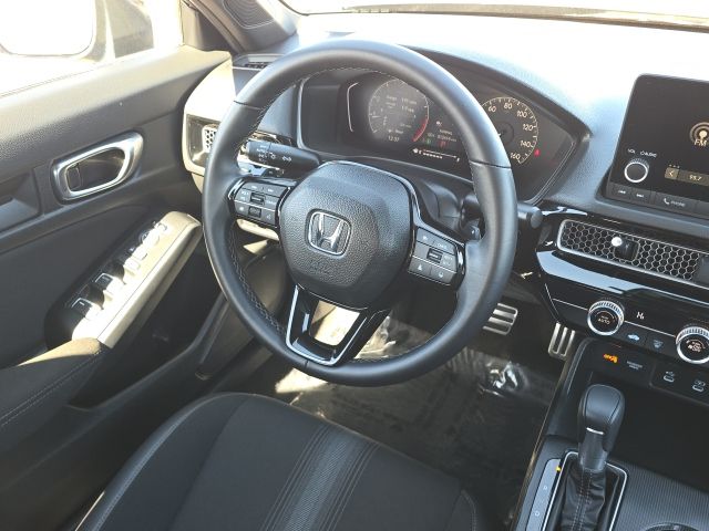 2025 Honda Civic Sport:B02130