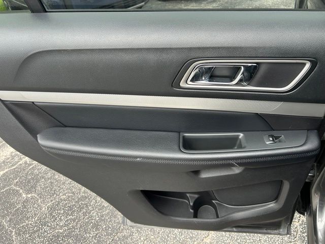 FordExplorer7
