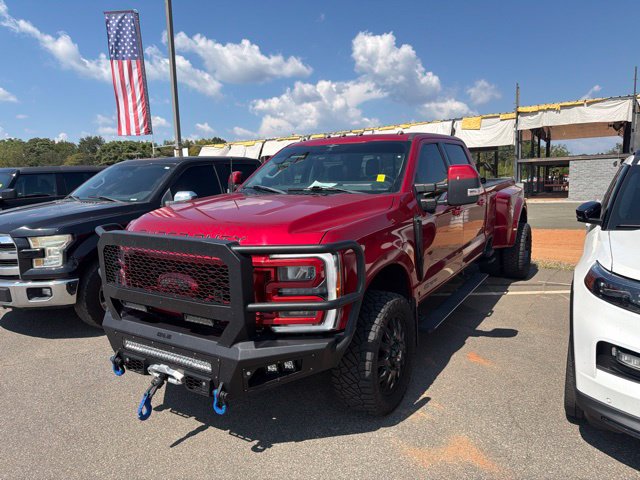 2023 Ford F-350SD Lariat