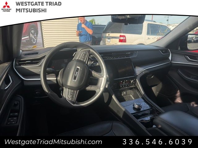 JeepGrand Cherokee L9