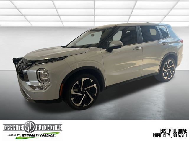2024 Mitsubishi Outlander SE FWD