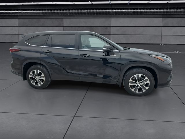 Used 2026 Toyota Highlander Hybrid SUV