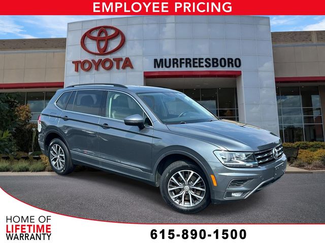 Platinum Gray Metallic 2018 Volkswagen Tiguan SUV / Crossover Front-Wheel Drive 8-Speed Automatic