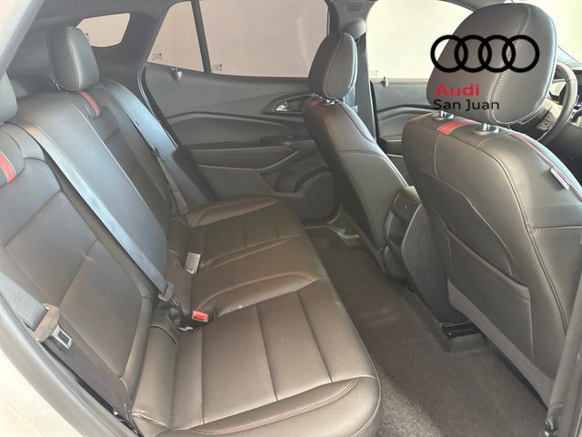 Used 2025 White Chevrolet 2RS image 35