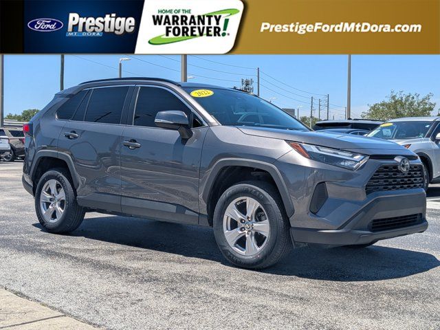 2022 Toyota RAV4 XLE FWD