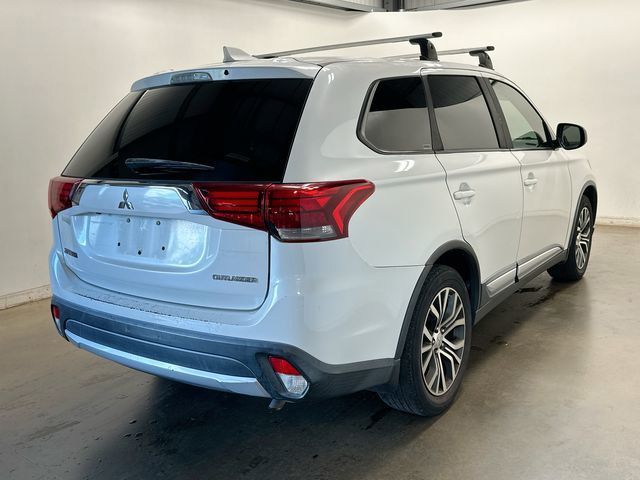 2017 Mitsubishi Outlander ES  at Auto Express Mitsubishi