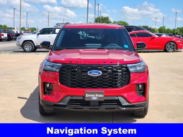 2025 Ford Explorer ST-Line photo