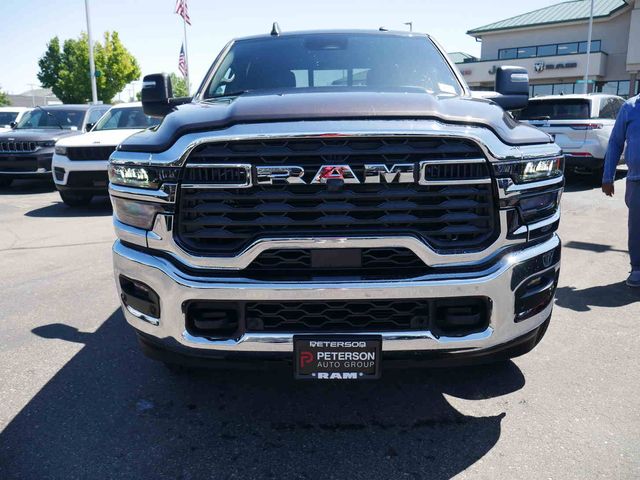 3500 Crew Cab Tradesman