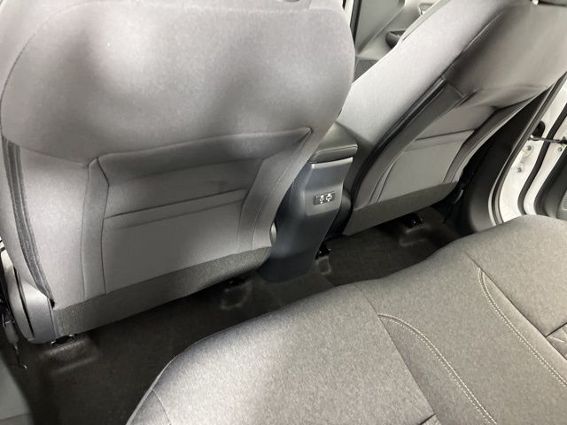 2025 Aspen White Tricoat Nissan Kicks SV FWD SUV