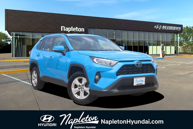 2021 Toyota RAV4 XLE FWD