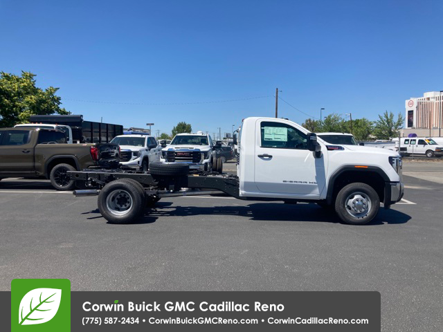 2024 GMC Sierra 3500HD Pro 22