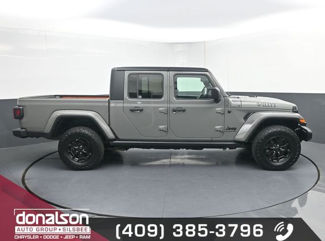 used 2022 Jeep Gladiator car, priced at $29,901