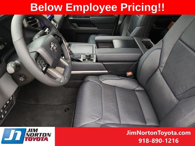 2026 Toyota Tundra Platinum - Photo 13