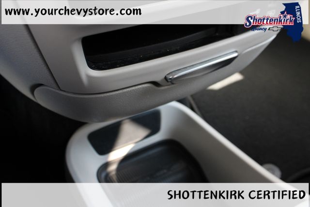 Used 2022 Chrysler Pacifica Van