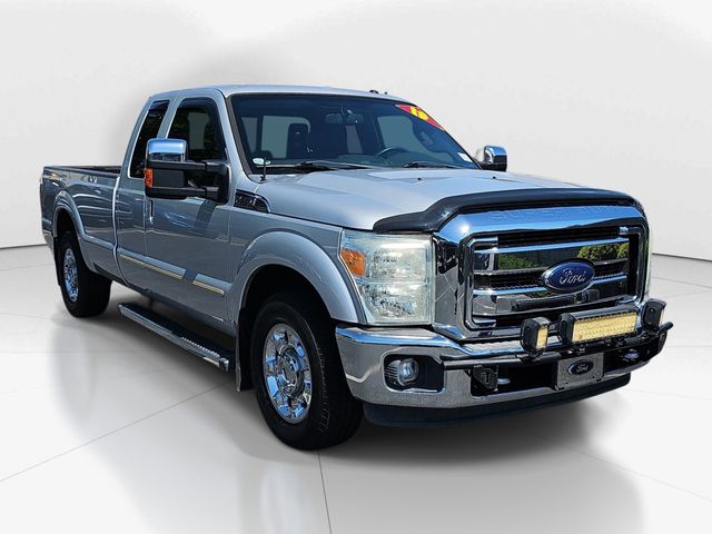 Ingot Silver Metallic 2015 Ford F-250 Super Duty Lariat SuperCab Pickup Truck 4X2 6-Speed Automatic