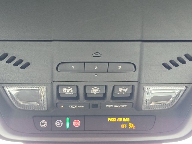 2024 Cadillac XT4 Luxury:C02545