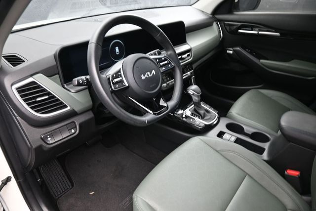 Used 2024 Kia Seltos SUV