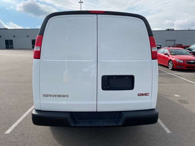 2023 GMC Savana 2500 Work Van 4