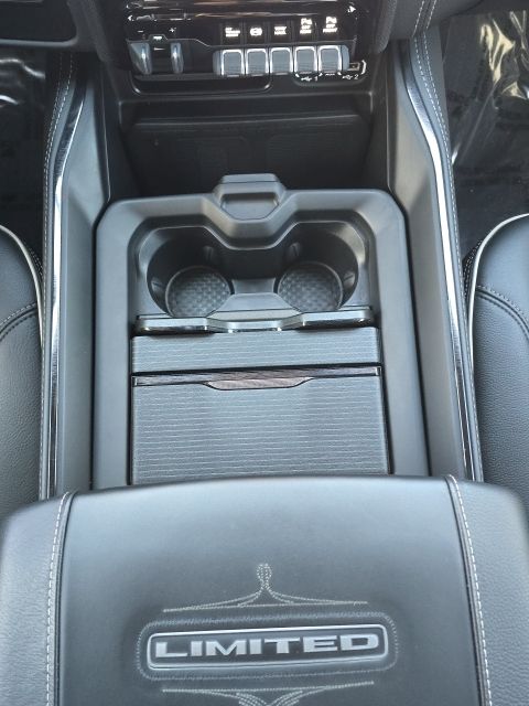 2023 Ram 3500 Limited:168286A