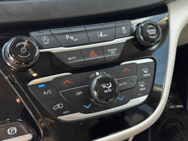 2023 Chrysler Pacifica Touring L Gray at Don McGill Toyota