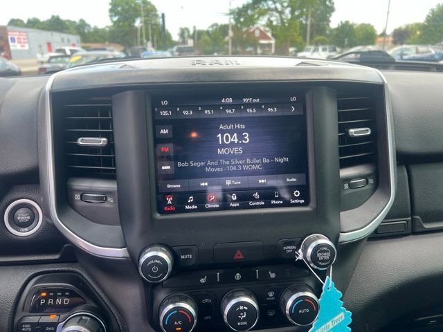 2019 Ram 1500 Big Horn/Lone Star - Diamond Black exterior view 8