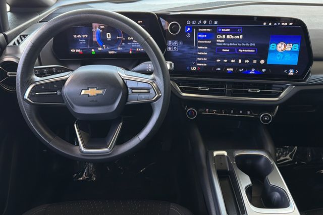 Used 2025 Chevrolet Equinox EV SUV
