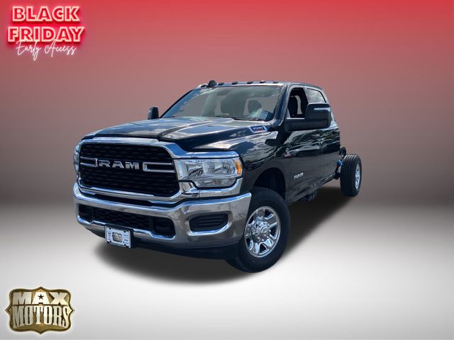 2023 Ram 3500 SLT 3