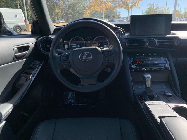 2023 Lexus IS 300 2