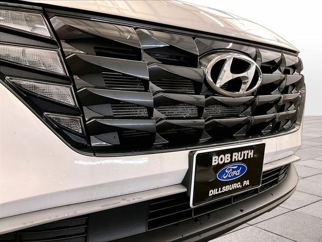 2023 Hyundai Tucson SEL White at Bob Ruth Ford
