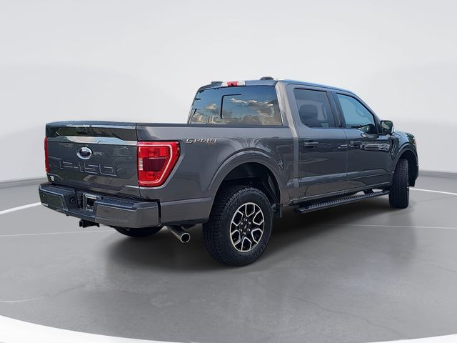 Used 2022 Gray Ford XLT image 3