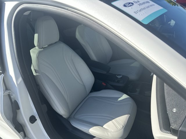 Used 2023 White Ford Premium image 27