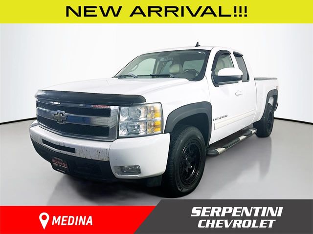 2009 Chevrolet Silverado 1500 LTZ Extended Cab 4WD