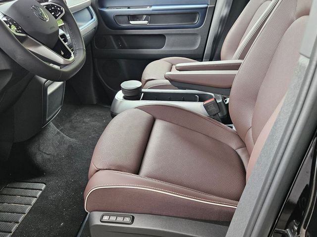 2025 Volkswagen ID. Buzz PRO S - Photo 10