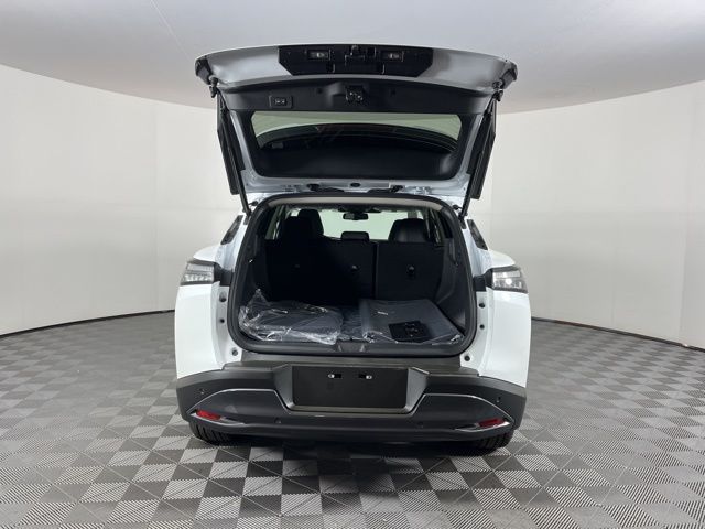 2025 Everest White Pearl Tricoat Nissan Murano SL AWD SUV