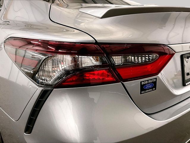 2023 Toyota Camry SE Silver at Sutliff Volkswagen