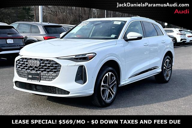 2025 Audi Q5 quattro Premium Plus 40 TFSI
