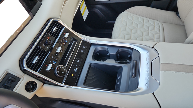 2025 Nissan Armada Platinum Reserve - Photo 20