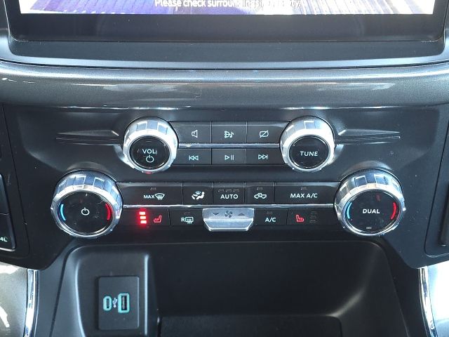 2023 Ford F-150 XLT:B02124