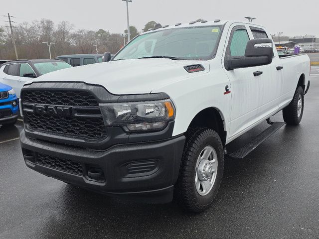 2024 RAM 3500 Tradesman Crew Cab LB 4WD