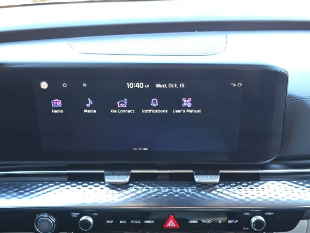 2024 Kia Carnival SX Prestige:L43825A