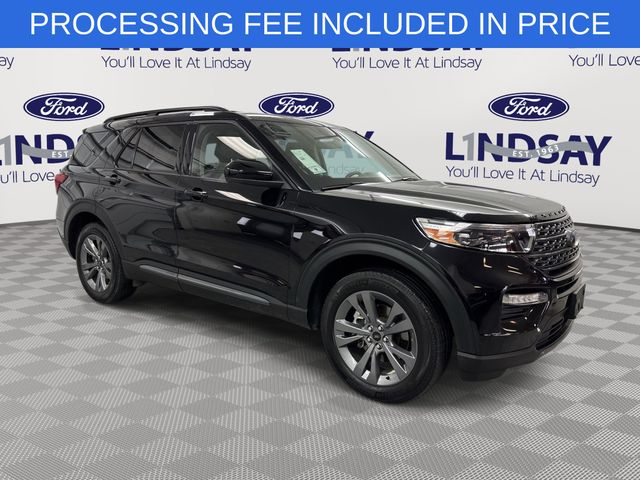 Black Metallic 2022 Ford Explorer XLT AWD SUV / Crossover All-Wheel Drive Automatic