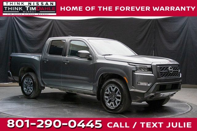 Gray (Gun Metallic) 2024 Nissan Frontier SL 4dr Crew Cab 4WD Pickup Truck Four-Wheel Drive 9-Speed Automatic Overdrive