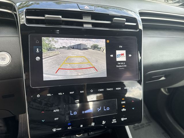 Used 2024 Green Hyundai SEL image 22