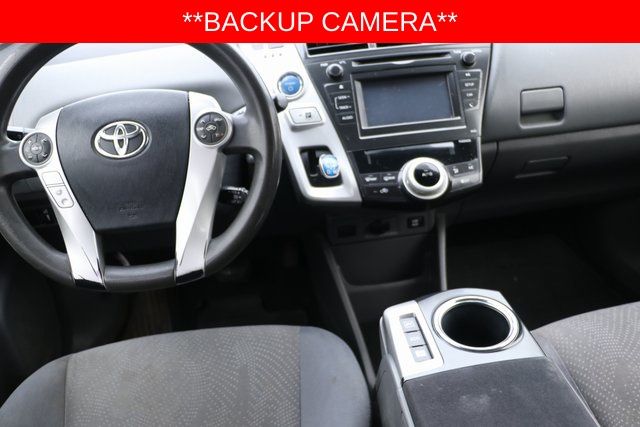 2014 Toyota Prius v Two 5