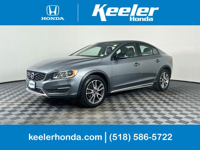 2016 Volvo S60 Cross Country Platinum