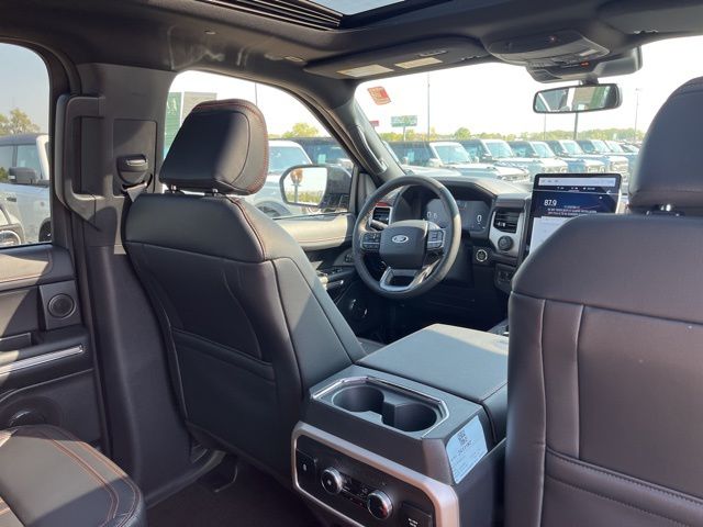 2024 Ford Expedition Timberline 18