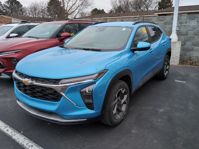 2025 Chevrolet Trax LT FWD