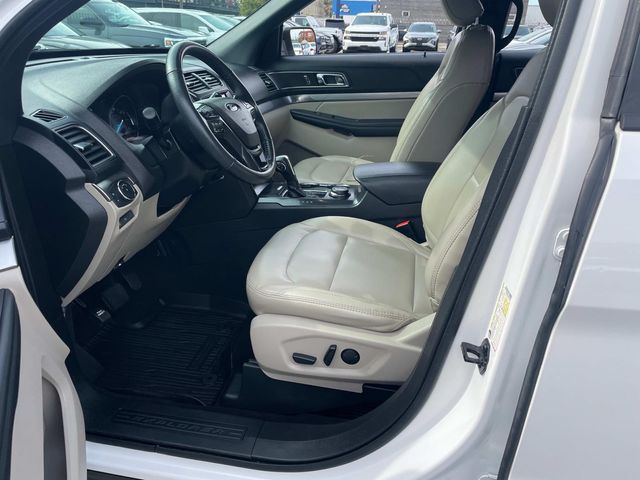 2019 Ford Explorer XLT 22