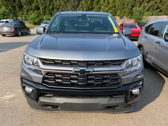 2022 Chevrolet Colorado LT 2