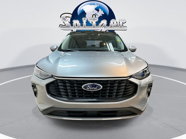 Used 2023 Silver Ford Platinum image 6